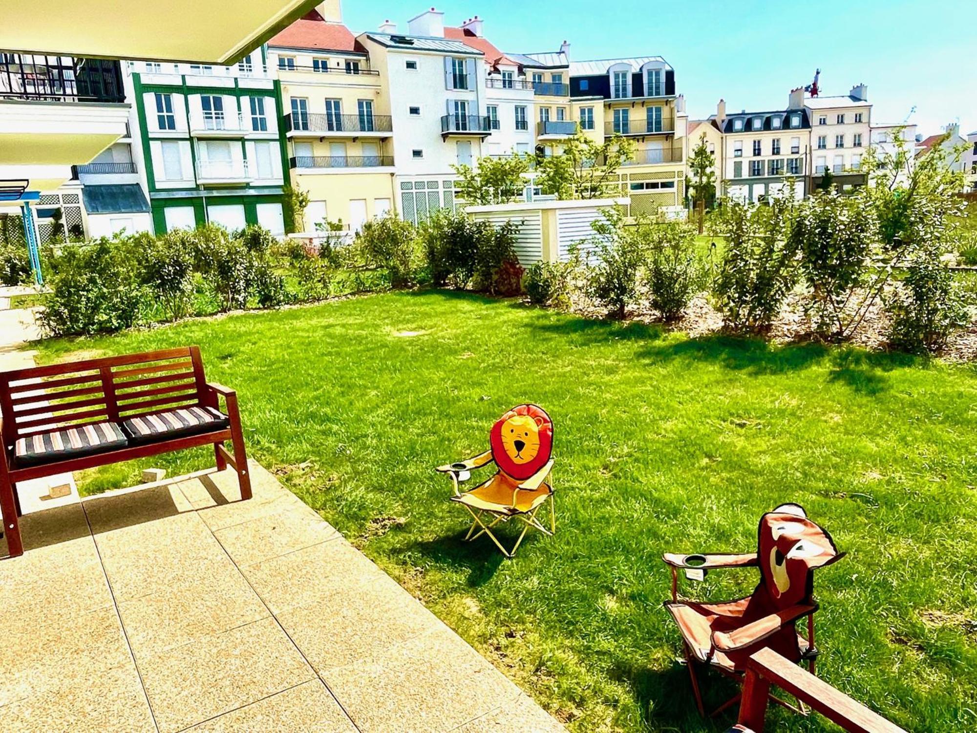 Appartement Avec Jardin Pres De Disneyland Serris Exterior photo