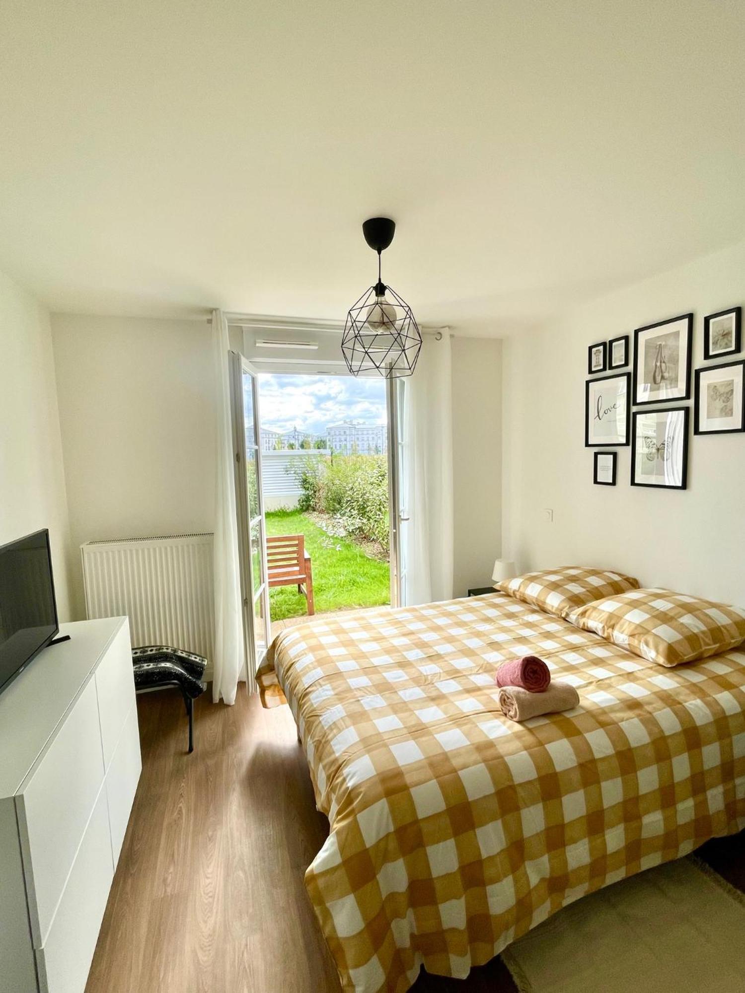 Appartement Avec Jardin Pres De Disneyland Serris Exterior photo